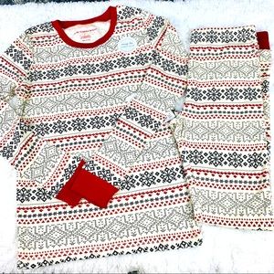 NWT Burt’s Bee Pajama Set for Kids